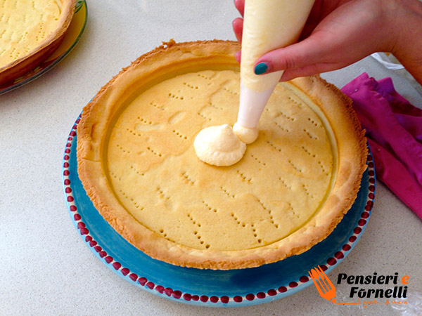 crostata al limone