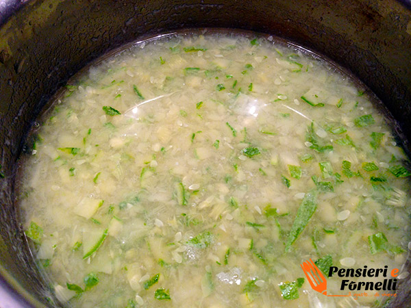 Baby risotto zucchine e formaggio