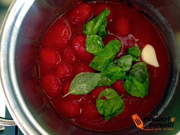 Pasta al sugo di pomodoro - Ricette per bambini