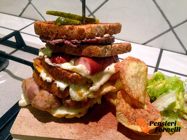 Club sandwich napoletano