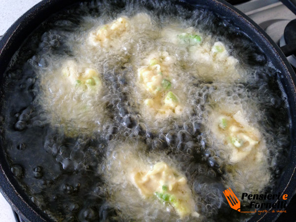 Frittelle di cavolo verde alla birra