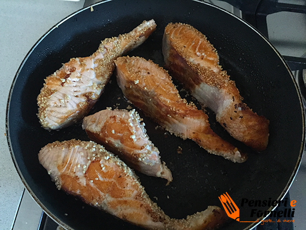 Tranci di salmone al sesamo